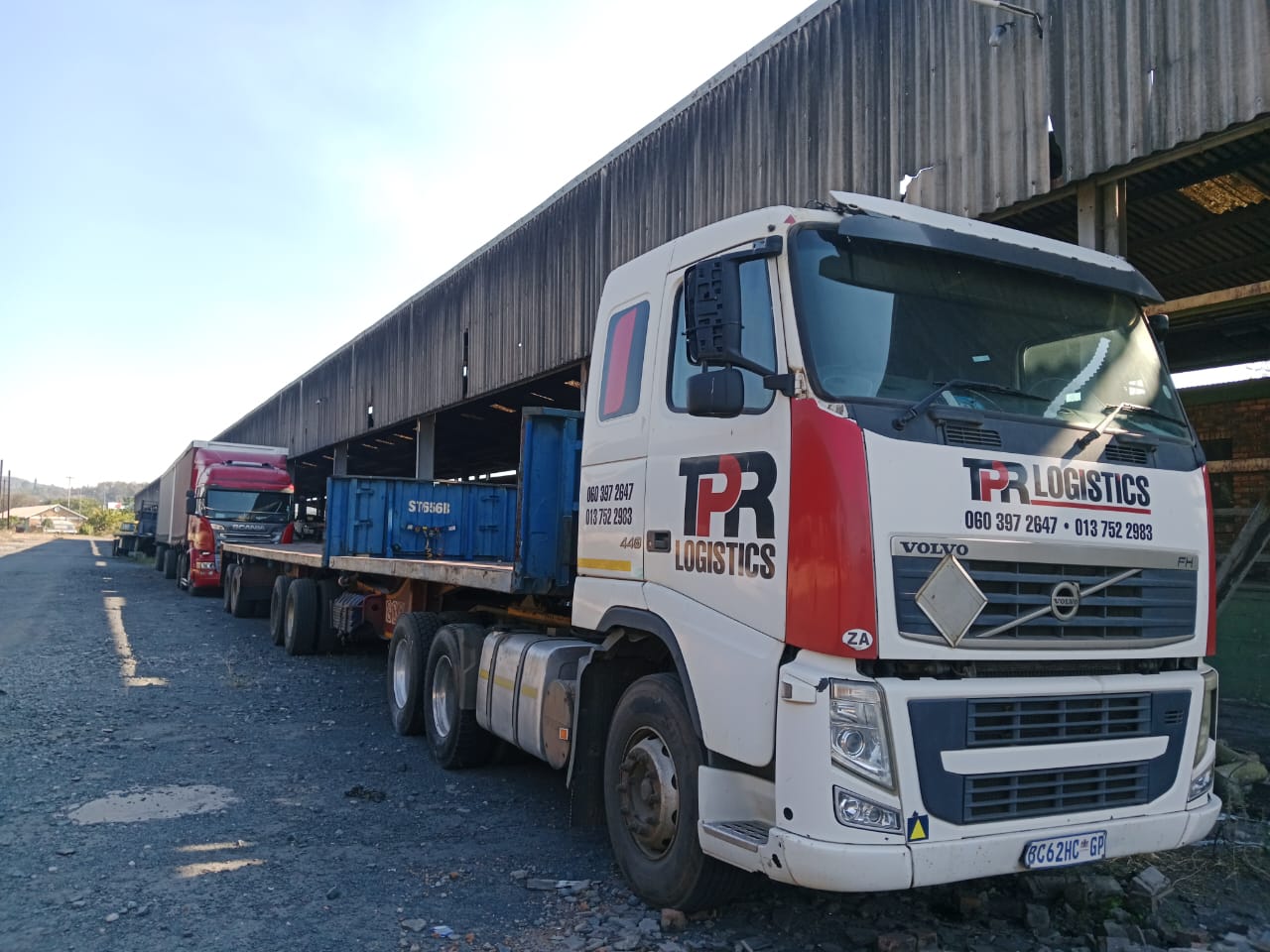 Superlink Flatdeck for hire in Mbombela/Johannesburg/Rustenburg Mpumalanga